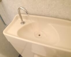 トイレタンクの水漏れ