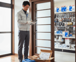 玄関 引き戸 鍵交換 ホームセンターに関する画像